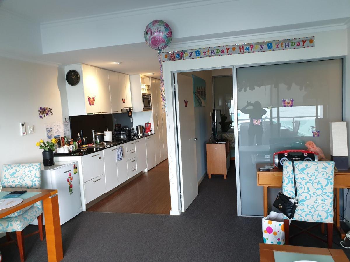 An Ocean,Beachfront And Pool View Apartment 210 Mandurah Exteriör bild
