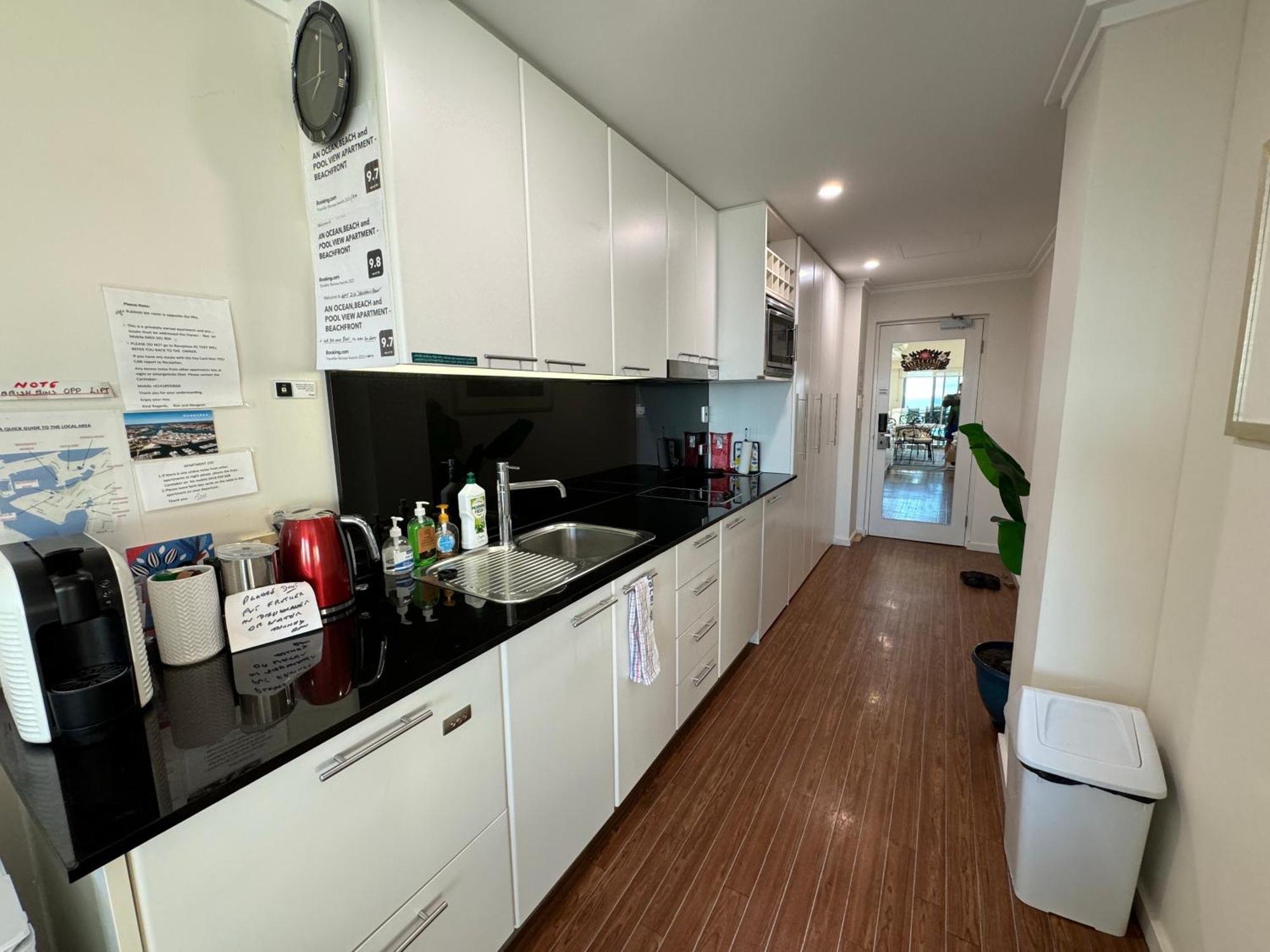 An Ocean,Beachfront And Pool View Apartment 210 Mandurah Exteriör bild