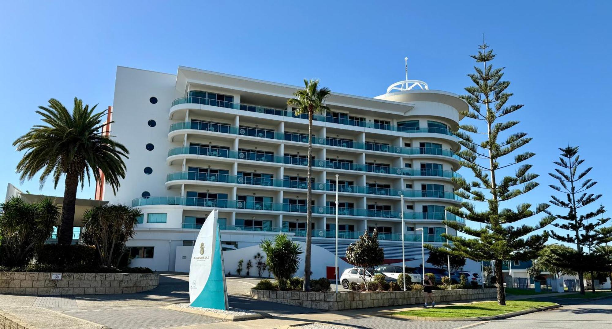 An Ocean,Beachfront And Pool View Apartment 210 Mandurah Exteriör bild